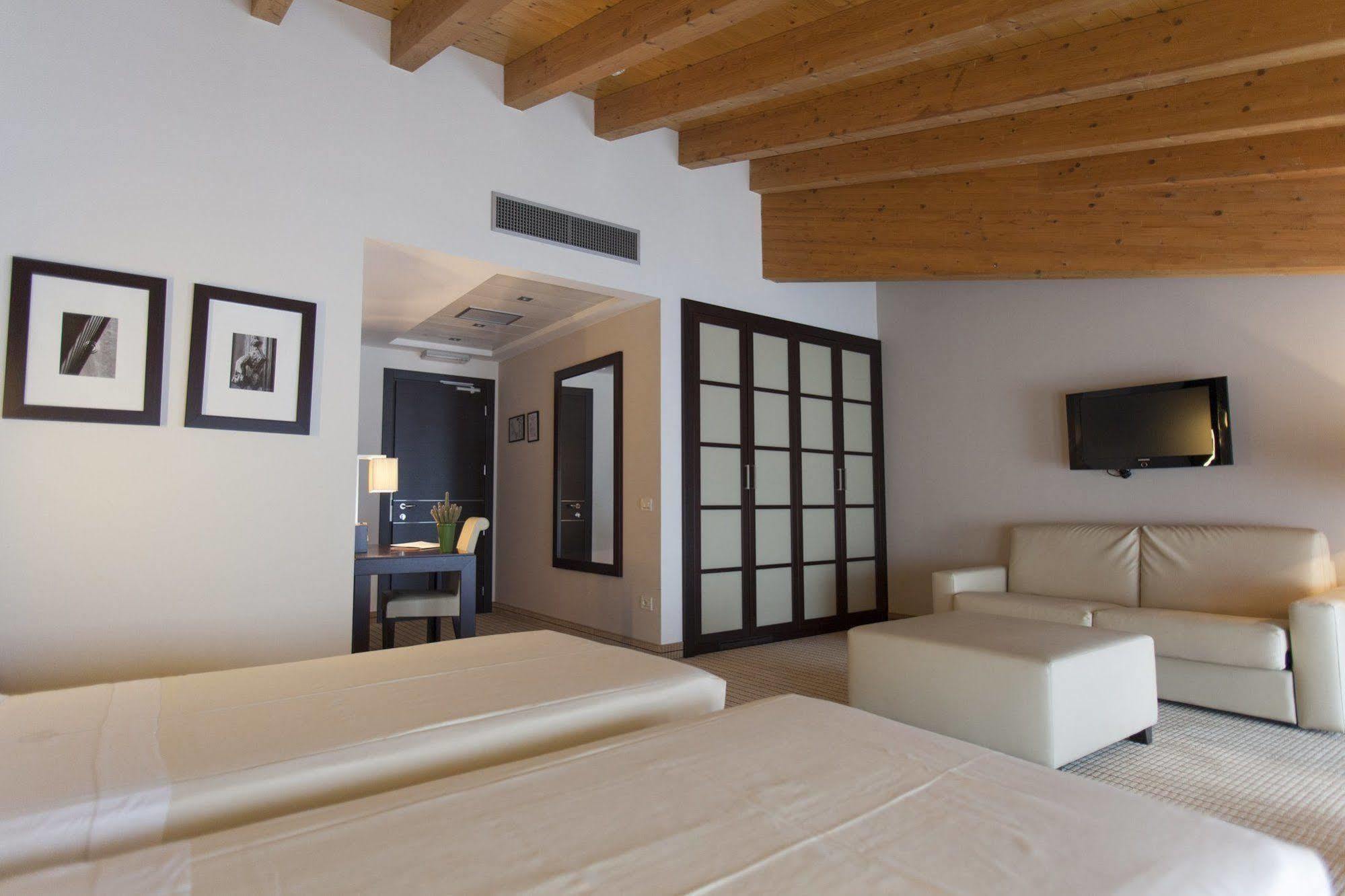 Hotel & Residence Villa Bartolomea Exterior foto